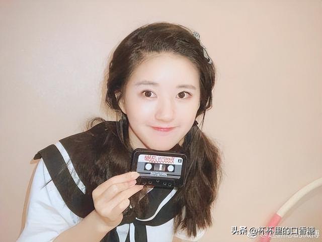 鵝蛋臉適合的發(fā)型（女生劉海發(fā)型推薦趙露思）(7)