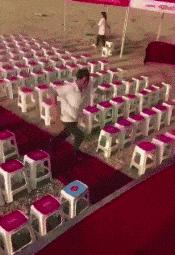 搞笑圖片大全笑死人經(jīng)典（35張笑死人不償命的圖片）(24)