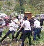 搞笑圖片大全笑死人經(jīng)典（35張笑死人不償命的圖片）(29)