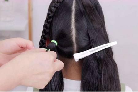 小女孩頭發(fā)怎么扎好看又簡單（七款小公主發(fā)型扎法）(2)