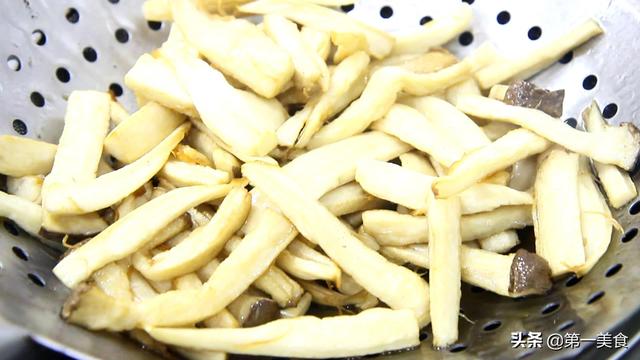 杏鮑菇怎么做好吃（杏鮑菇最簡單的四種做法）(7)