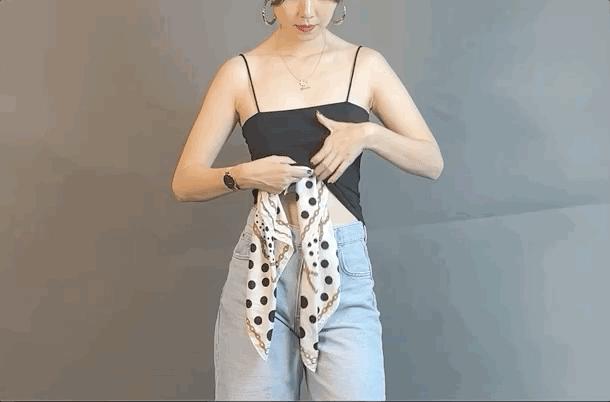 時(shí)尚吊帶背心怎么搭（最時(shí)尚吊帶背心搭配方法）(27)