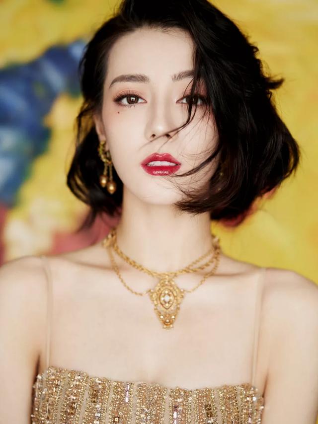 長臉型適合什么劉海（什么劉海是全部臉型都適合的）(13)