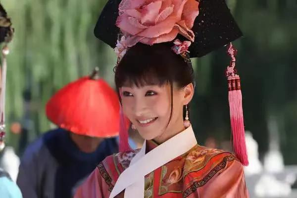 長臉型適合什么劉海（什么劉海是全部臉型都適合的）(16)