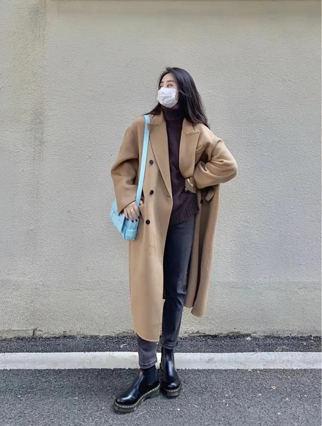 灰色褲子搭配什么顏色上衣（冬天灰色褲子搭配什么顏色上衣好看）(5)