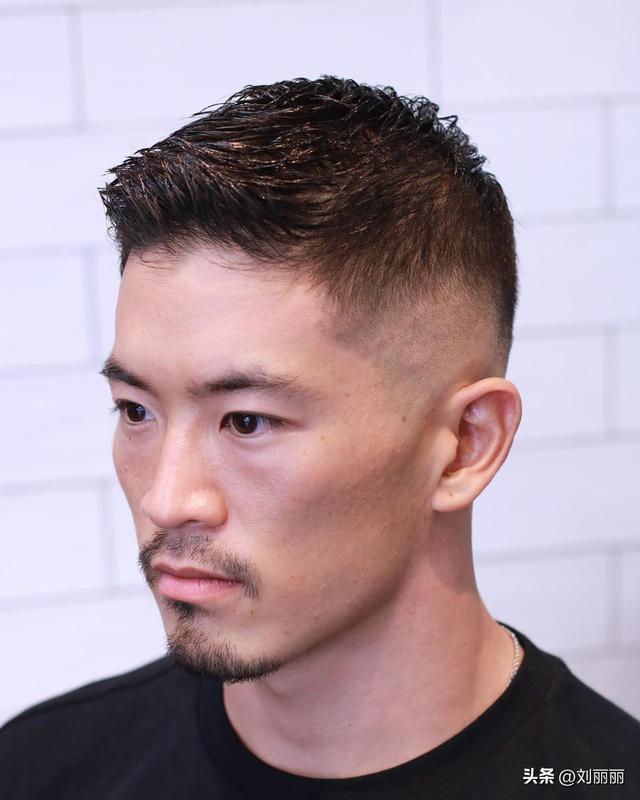 男燙發(fā)發(fā)型圖片大全（今年最新款男士發(fā)型圖片）(4)