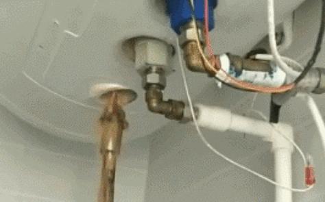 熱水器漏水怎么回事（熱水器漏水的原因分析及解決辦法）(4)