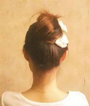 日常盤發(fā)簡(jiǎn)單易學(xué)五種（2款簡(jiǎn)單快速盤發(fā)圖解）(5)