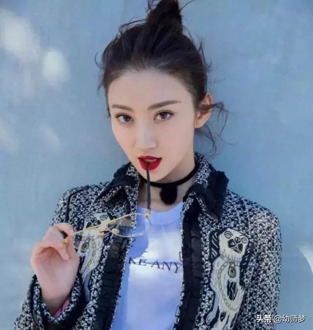 長發(fā)發(fā)型設計與臉型搭配（8款不挑臉型的長發(fā)發(fā)型）(2)