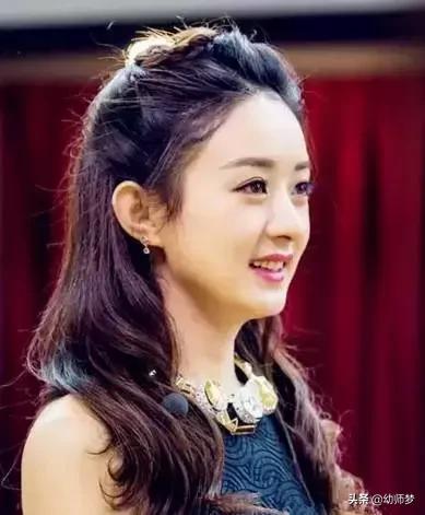 長發(fā)發(fā)型設計與臉型搭配（8款不挑臉型的長發(fā)發(fā)型）(26)