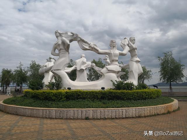 昆明有什么好玩的地方（到云南昆明旅游必去的21個景點）(89)