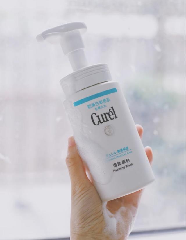 什么洗面奶好用又便宜（十大公認(rèn)最好用的洗面奶 平價(jià)）(5)