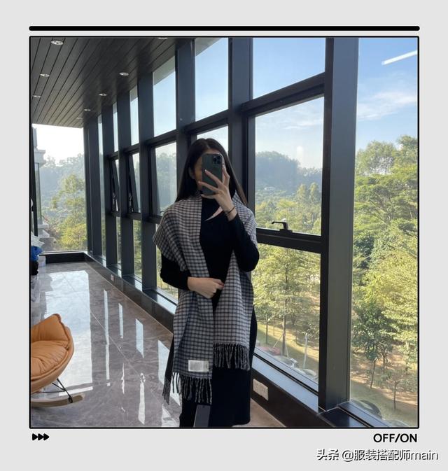 圍巾怎么系才好看（手殘黨必會(huì)的秋冬6種圍巾系法）(11)