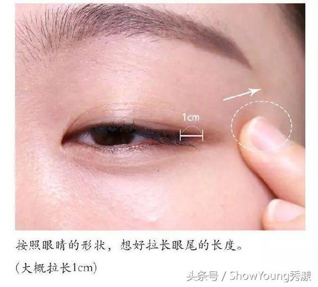 眼線膏怎么畫眼線（如何用眼線膏畫出超美的眼線）(6)
