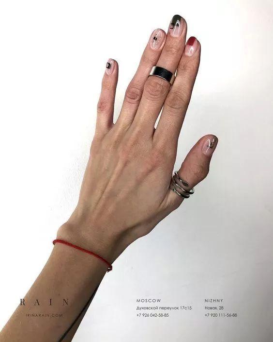 時尚美甲圖案大全（Ins人氣最高30款美甲收藏這一篇就夠了）(10)