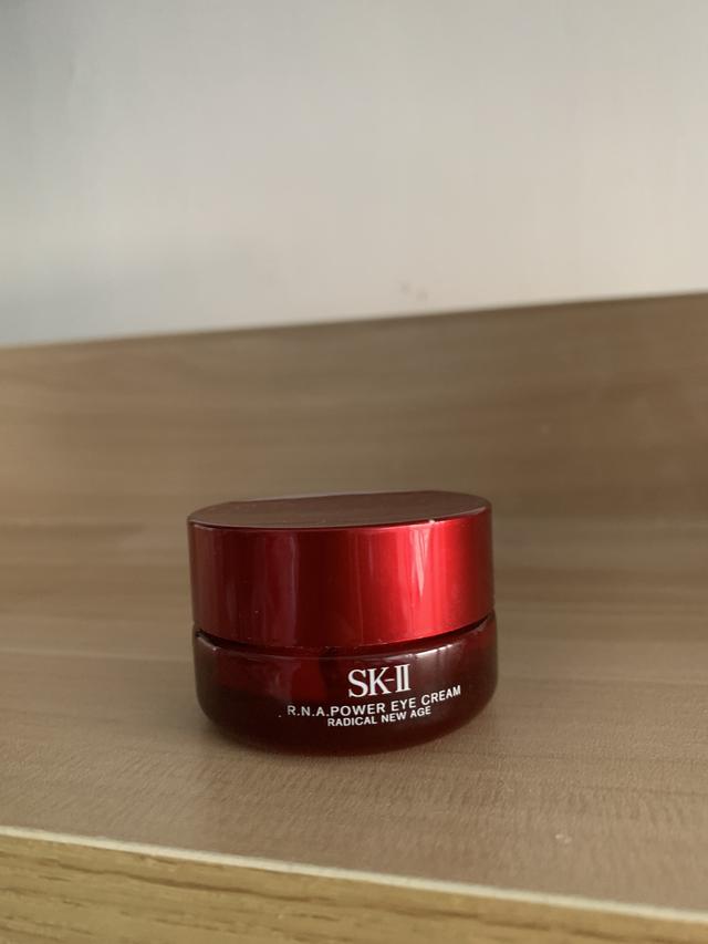 去黑眼圈眼霜哪種最好（眼霜推薦去細紋黑眼圈真實測評）(8)