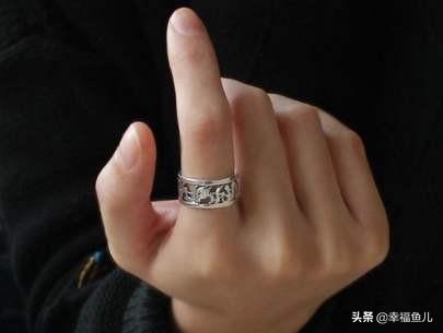 不同手指戴戒指的含義（戒指戴在哪個(gè)手指代表什么）(7)