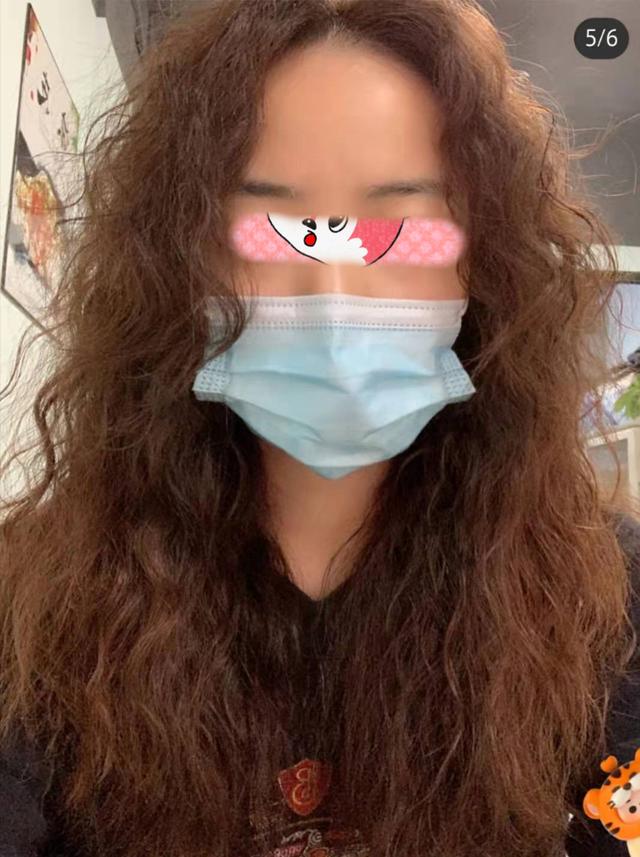 燙發(fā)后怎么打理卷發(fā)（頭發(fā)染燙干枯毛躁修復小妙招）(2)