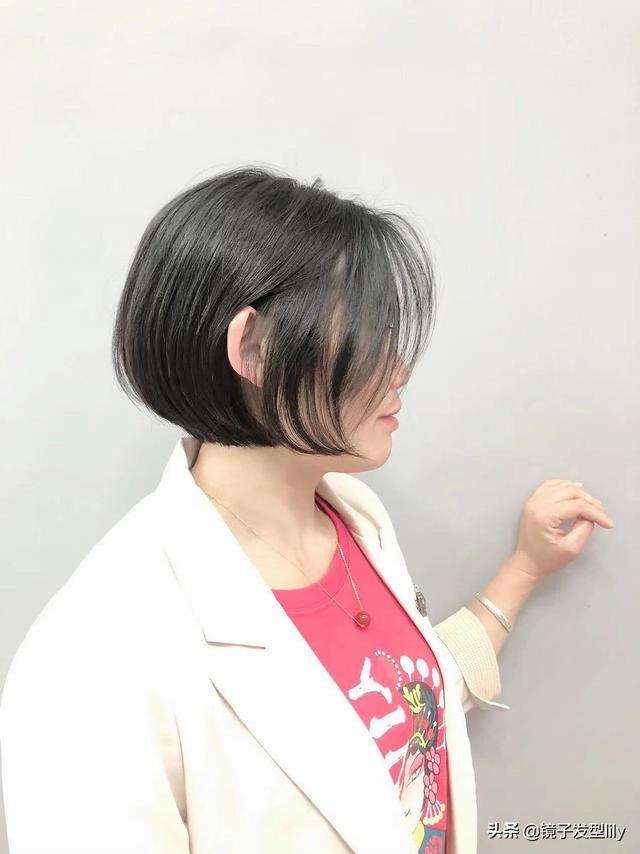 今年流行短發(fā)有哪些發(fā)型（適合夏天剪的超短發(fā)）(13)