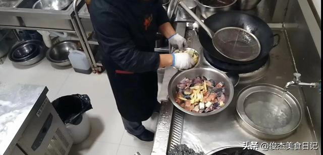 鯰魚圖片怎么做好吃（鯰魚最好吃最正確的做法）(7)