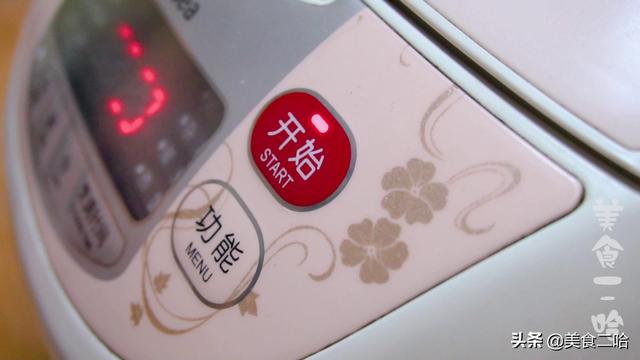 電飯鍋怎么做蛋糕（電飯煲蛋糕詳細(xì)教程）(13)