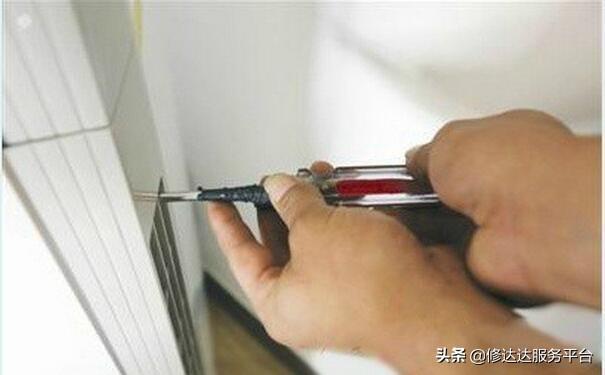 柜機(jī)空調(diào)過濾網(wǎng)怎么拆下來清洗（清理空調(diào)柜機(jī)過濾網(wǎng)小妙招）(1)