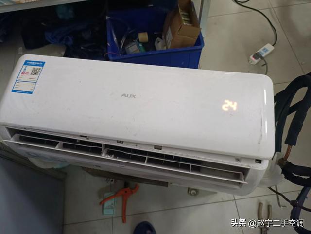 空調(diào)有風(fēng)不制冷了怎么回事（空調(diào)制冷風(fēng)不冷的原因及解決方法）(1)