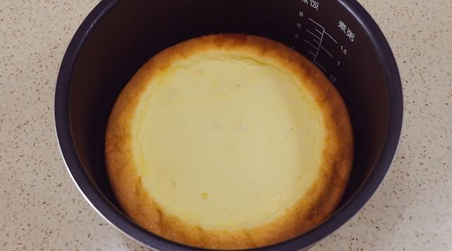 電飯鍋做蛋糕怎樣做（簡單又好學的電飯鍋蛋糕的做法）(18)