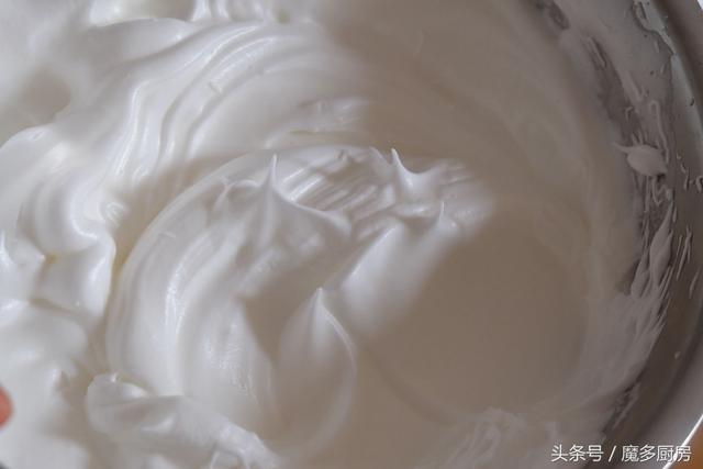 電飯鍋怎樣制作蛋糕（電飯煲里做蛋糕最簡(jiǎn)單的方式）(9)