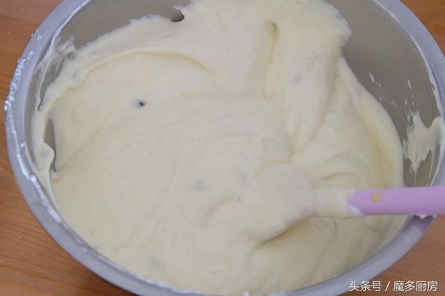 電飯鍋怎樣制作蛋糕（電飯煲里做蛋糕最簡(jiǎn)單的方式）(12)