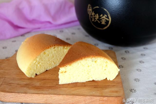 電飯鍋怎樣制作蛋糕（電飯煲里做蛋糕最簡(jiǎn)單的方式）(16)