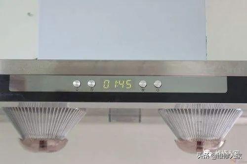 油煙機(jī)不轉(zhuǎn)了怎么維修（抽油煙機(jī)常見的故障與維修方法）(3)